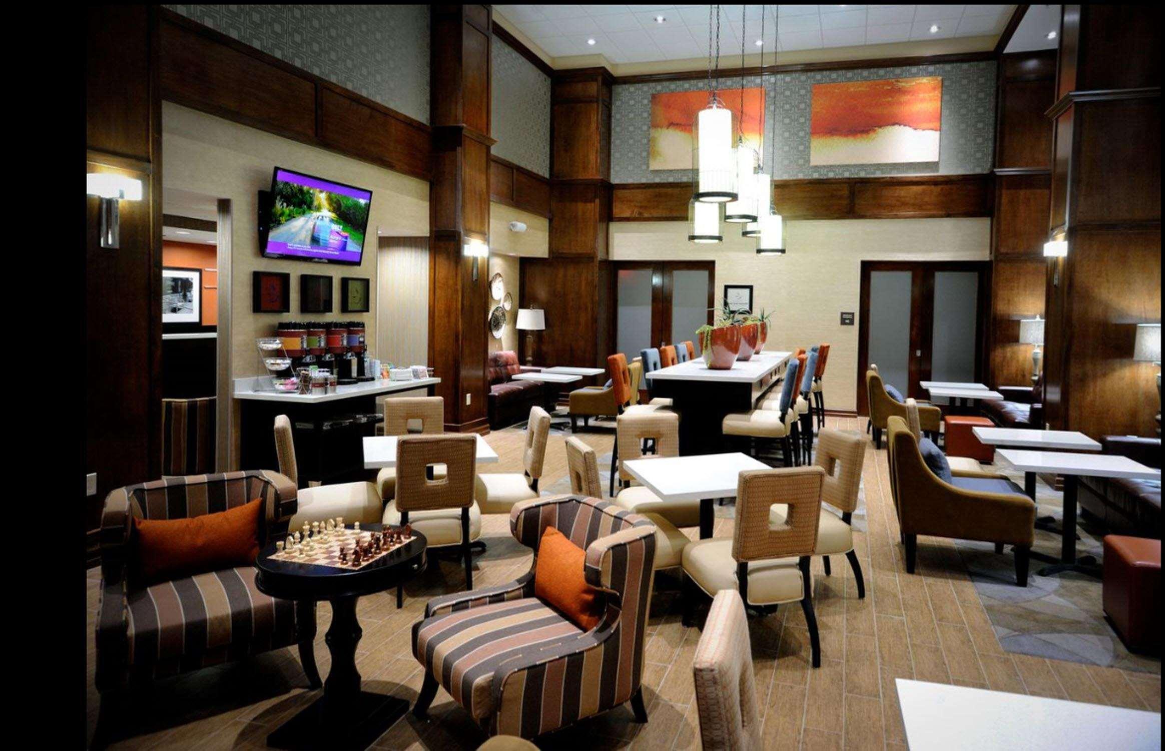 Hampton Inn And Suites Houston Heights I-10 Exteriör bild