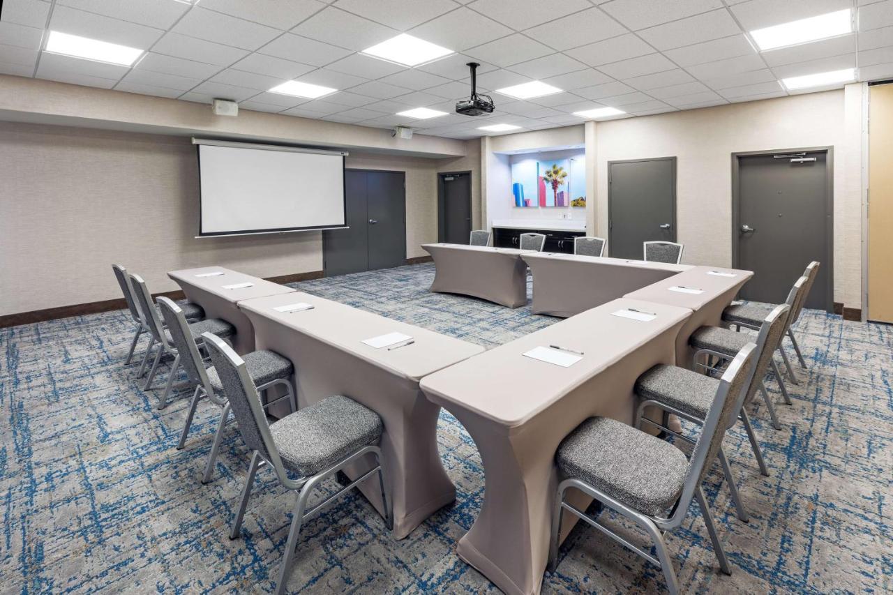 Hampton Inn And Suites Houston Heights I-10 Exteriör bild