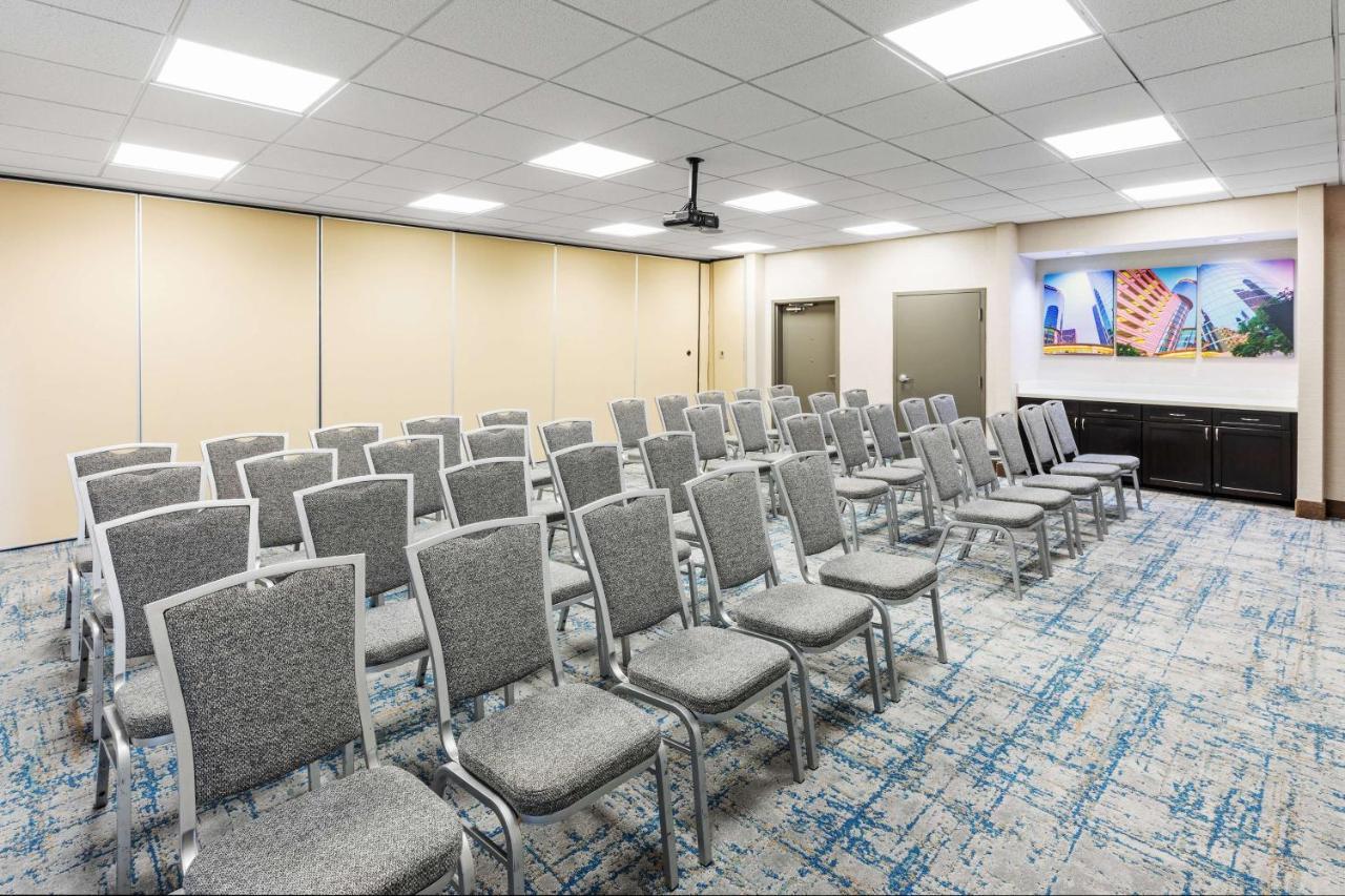 Hampton Inn And Suites Houston Heights I-10 Exteriör bild